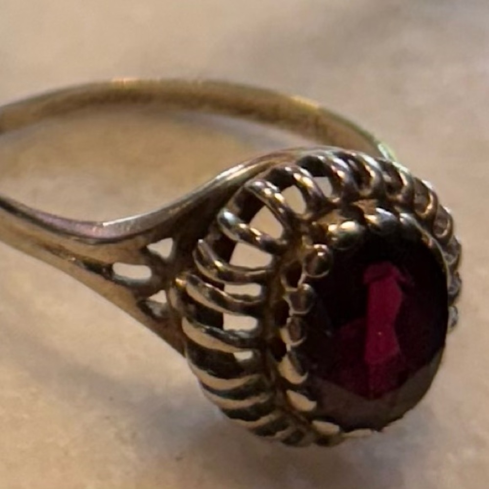 Sterling Silver With Beautiful Ruby Red Stone Rin… - image 6
